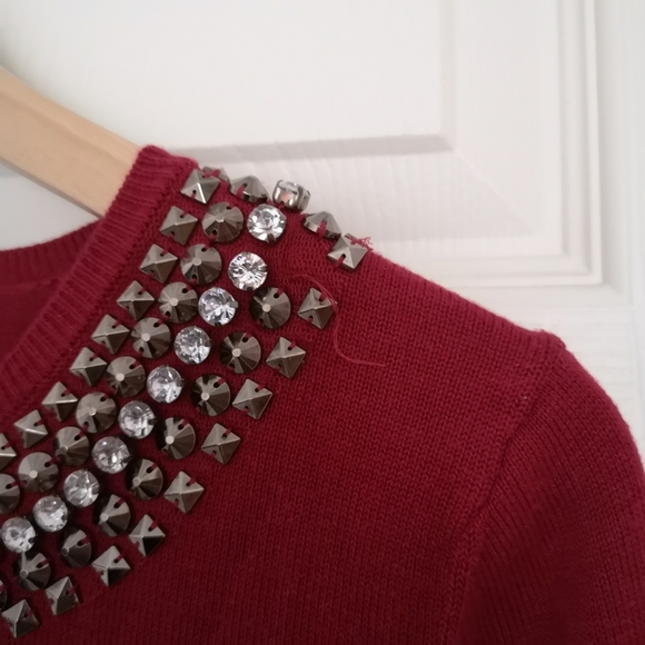 Cotton Blend Sweater with Beaded Neckline - Picture 2 of 4